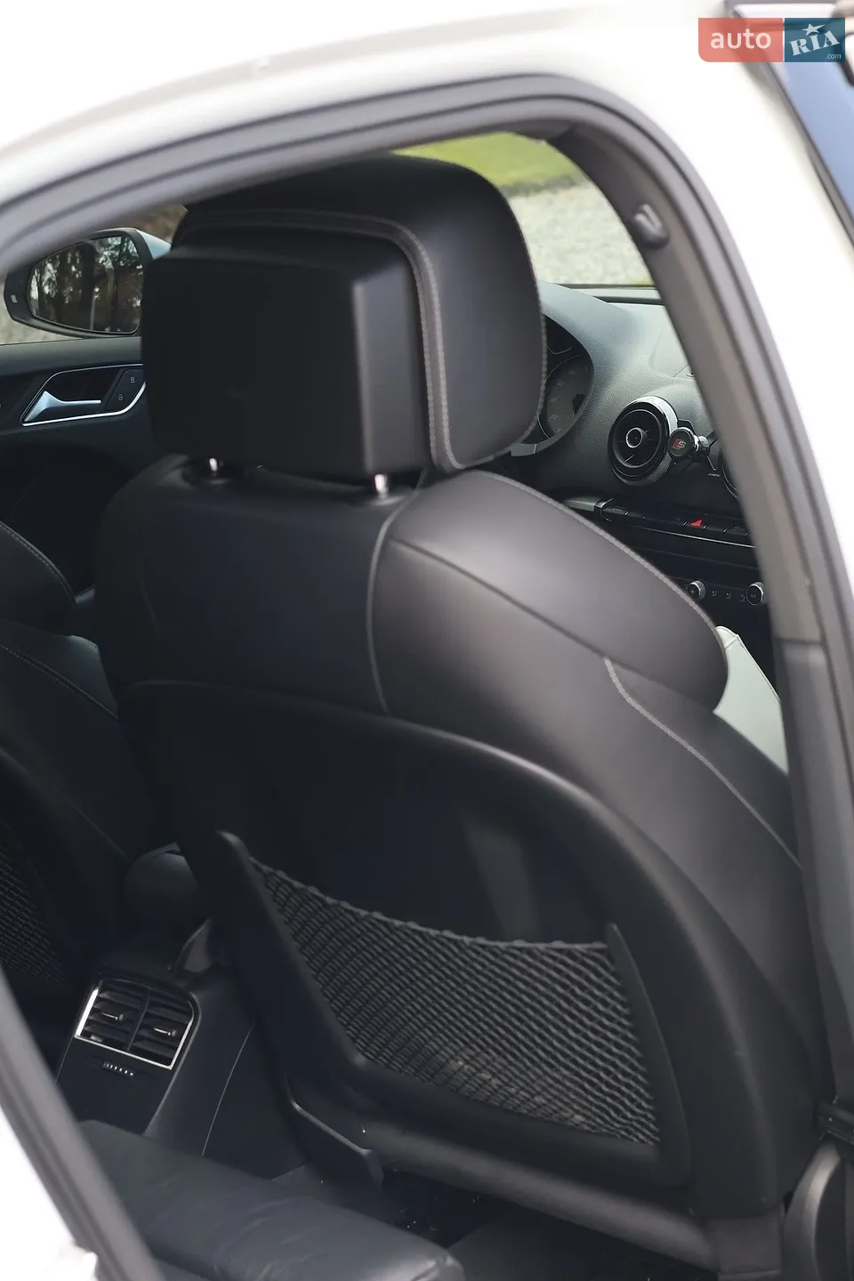 2015 Audi S3 - мініатюра 12