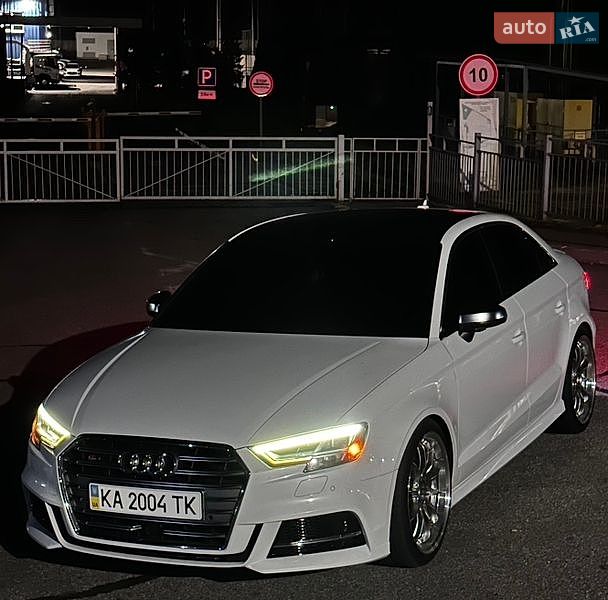 Седан Audi S3 2016 в Ирпене