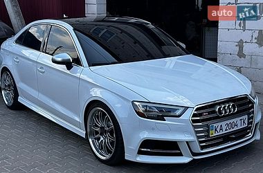 Седан Audi S3 2016 в Ирпене