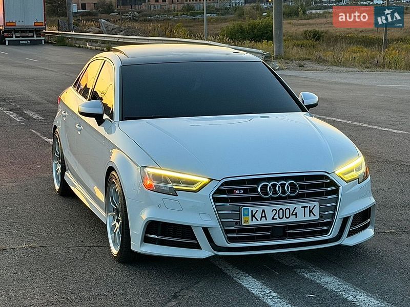 Седан Audi S3 2016 в Ирпене