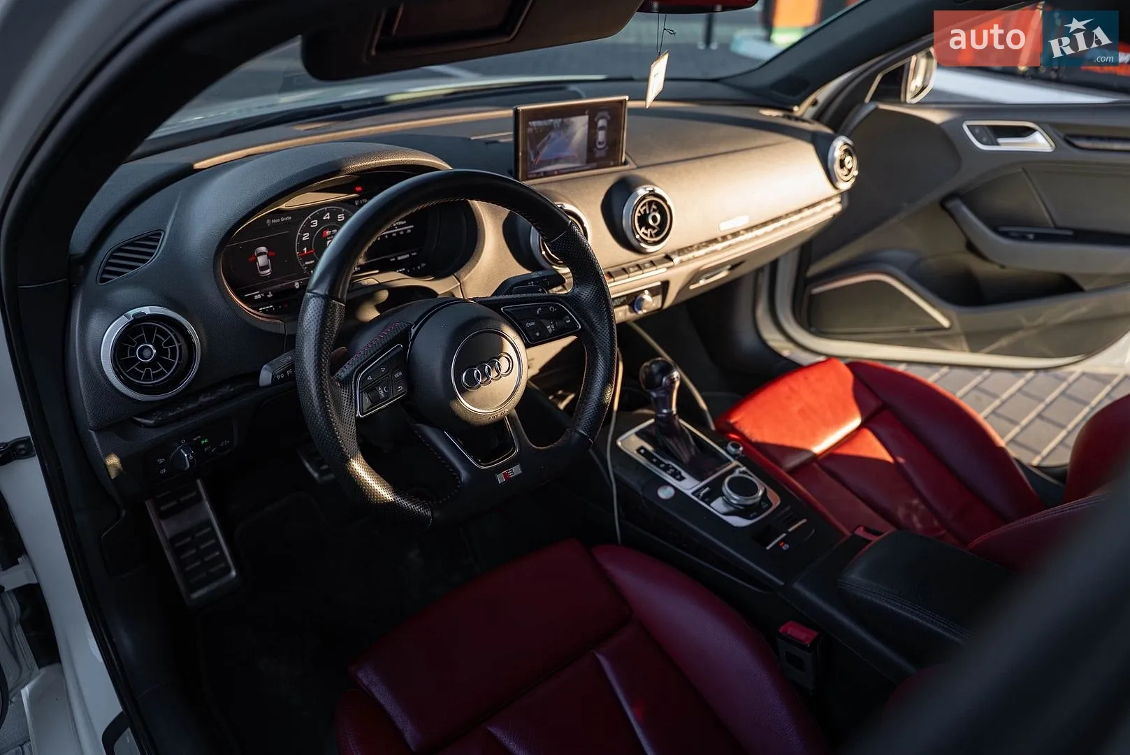 2017 Audi S3 - мініатюра 9