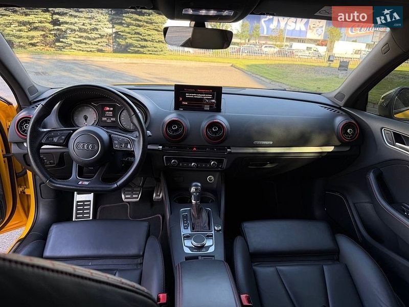 Седан Audi S3 2017 в Киеве