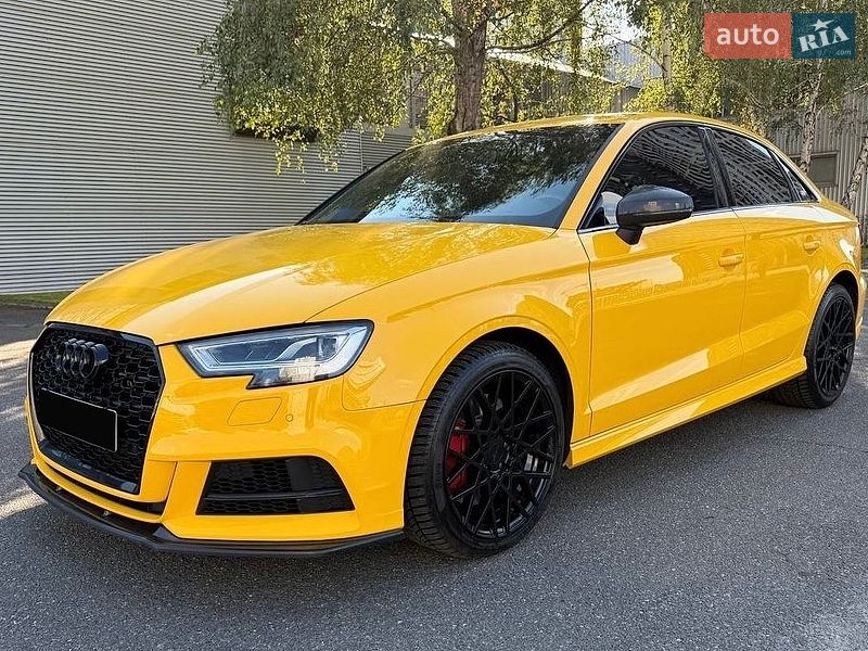 Седан Audi S3 2017 в Киеве