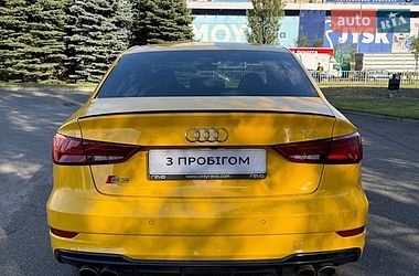 Седан Audi S3 2017 в Киеве