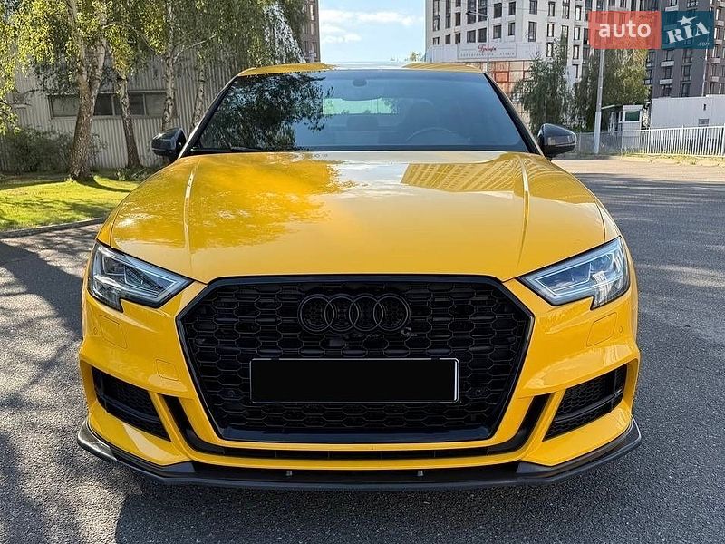 Седан Audi S3 2017 в Киеве