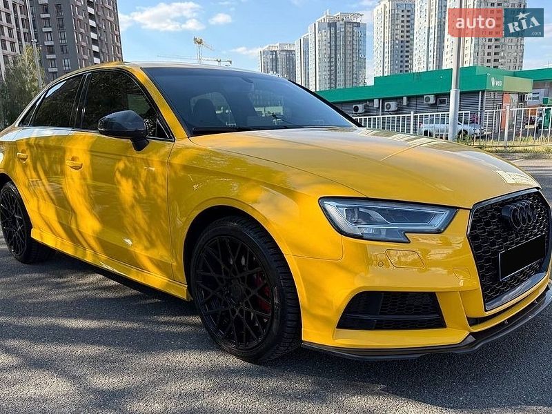 Седан Audi S3 2017 в Киеве