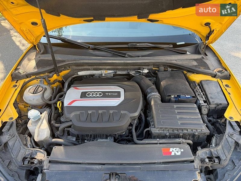 Седан Audi S3 2017 в Киеве