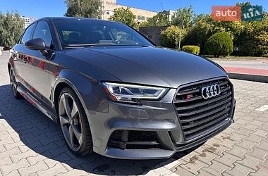 Седан Audi S3 2019 в Львове