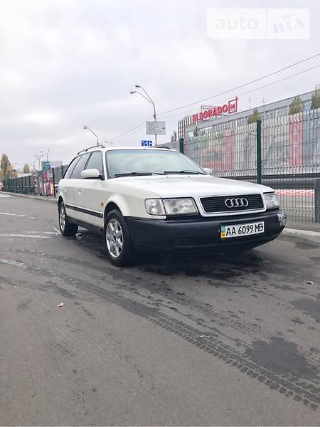 Универсал Audi S4 1994 в Киеве
