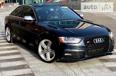 Седан Audi S4 2014 в 