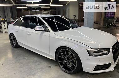 Седан Audi S4 2013 в 