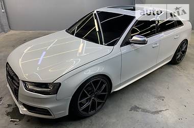 Седан Audi S4 2013 в 