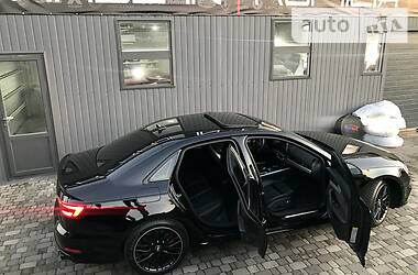 Седан Audi S4 2017 в Киеве