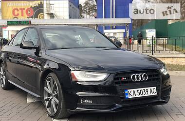 Седан Audi S4 2015 в 