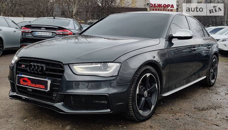 Седан Audi S4 2012 в Одессе