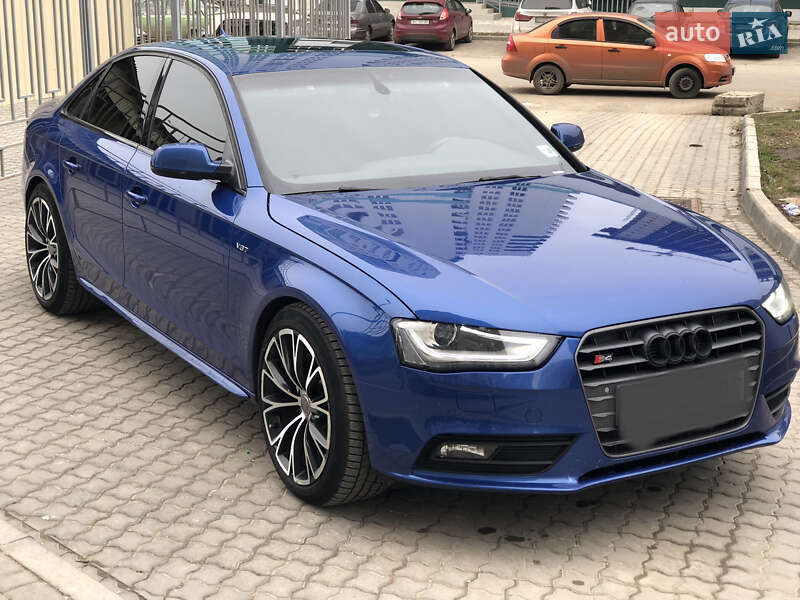 Седан Audi S4 2014 в Одессе