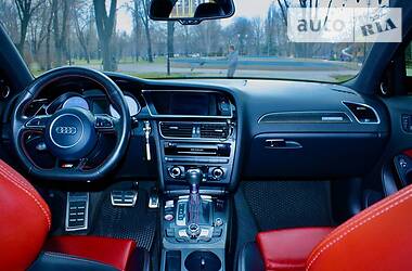 Седан Audi S4 2015 в Кривому Розі