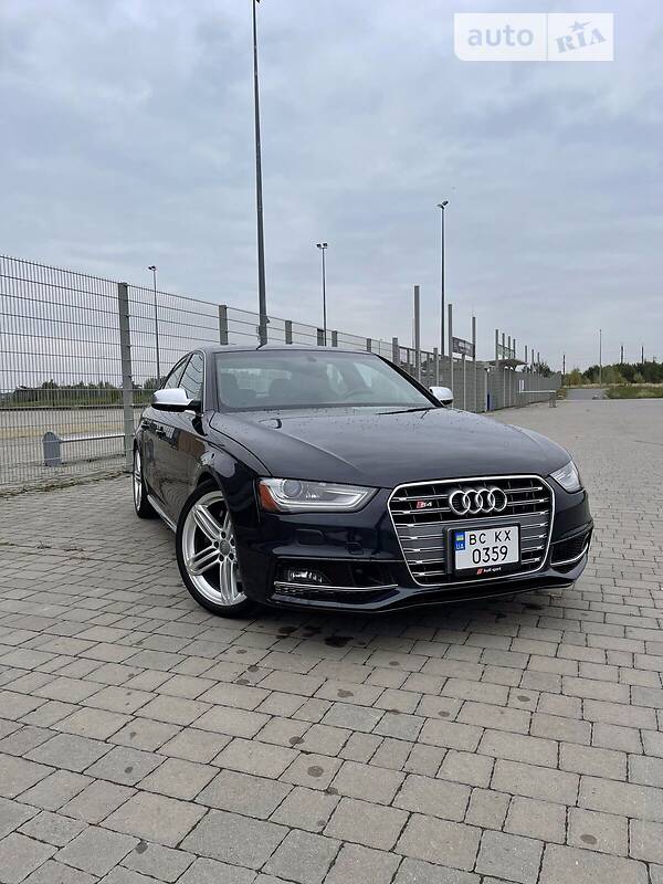 2012 Audi S4, VIN WAUMGAFL9DA077841:plate — фото 1 (autoria)