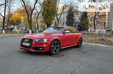 Седан Audi S4 2013 в Киеве