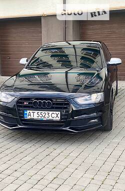 Седан Audi S4 2013 в Івано-Франківську