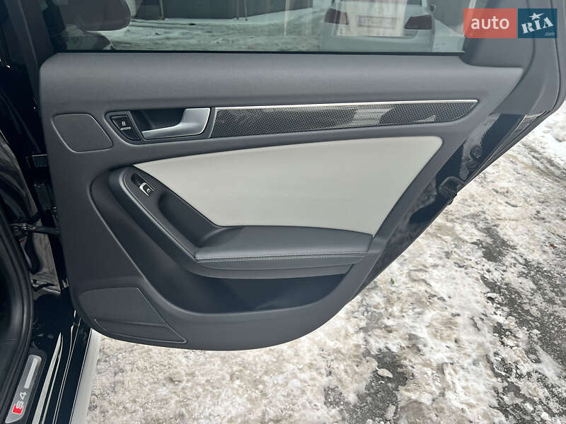 Седан Audi S4 2014 в Києві