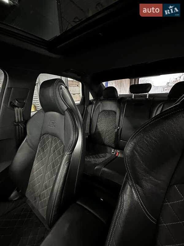 Седан Audi S4 2018 в Виннице