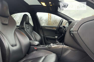 Седан Audi S4 2012 в 