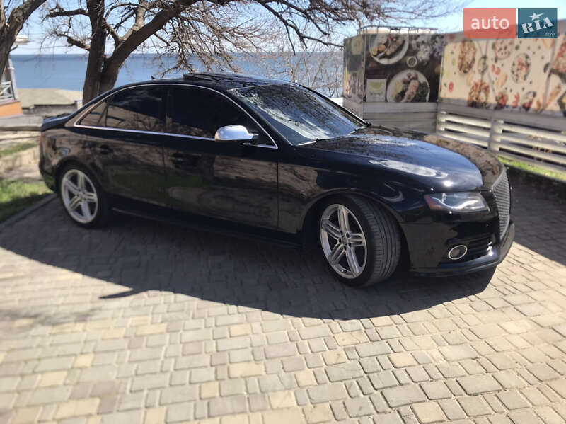 Седан Audi S4 2009 в Одесі