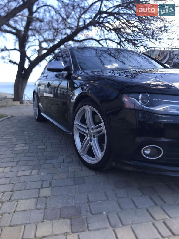 Седан Audi S4 2009 в Одесі