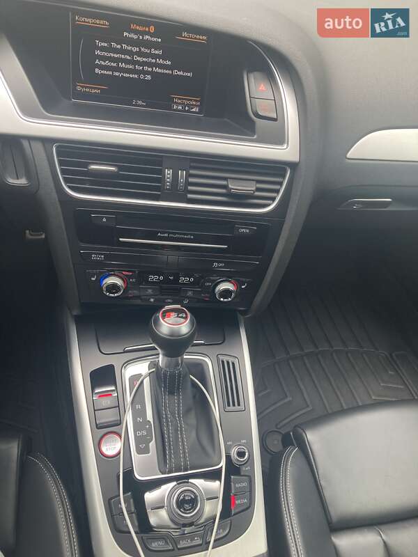 Седан Audi S4 2015 в Киеве