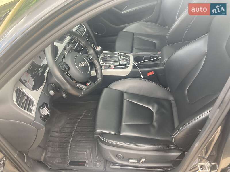 Седан Audi S4 2015 в Киеве