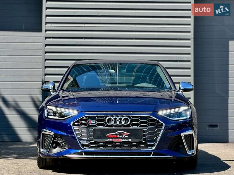 Седан Audi S4 2020 в Киеве