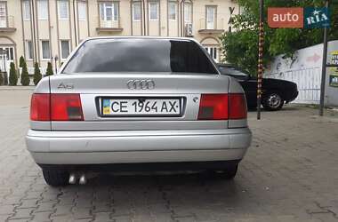 Седан Audi S4 1994 в Зарічному