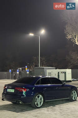 Седан Audi S4 2012 в Дніпрі