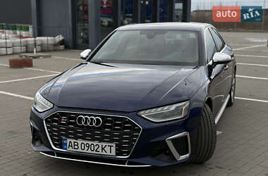Седан Audi S4 2022 в 