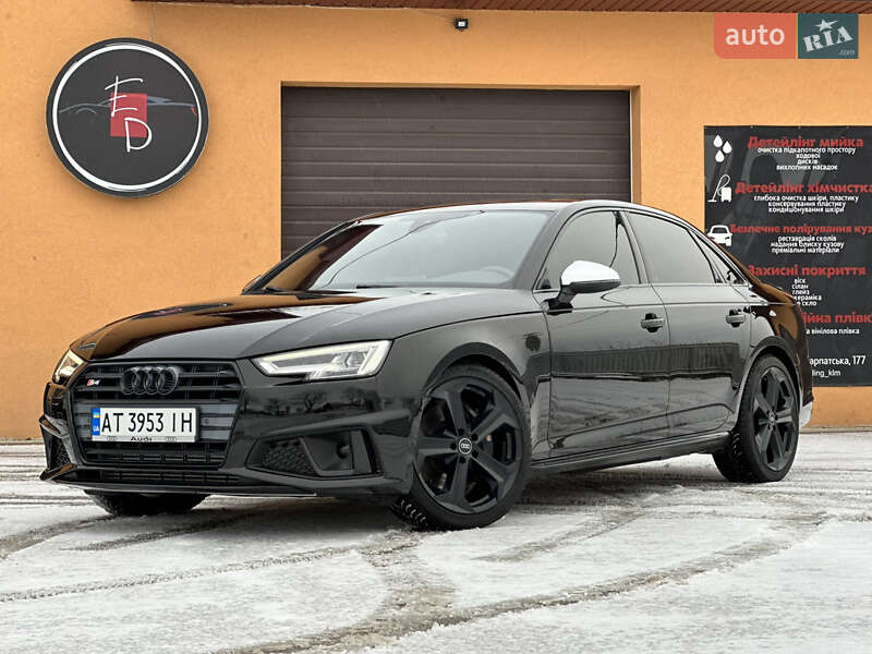 Audi S4 2019
