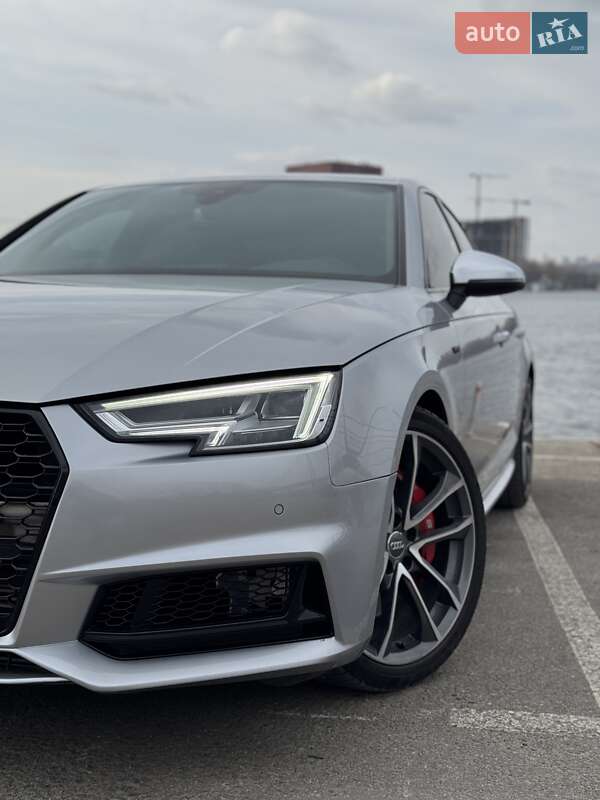 Седан Audi S4 2017 в Києві