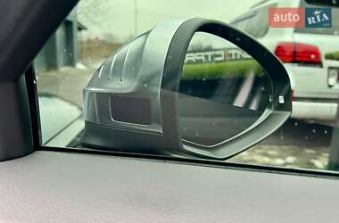 Седан Audi S4 2022 в 