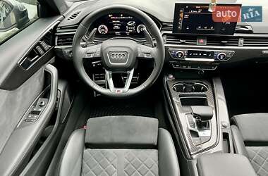 Седан Audi S4 2022 в 
