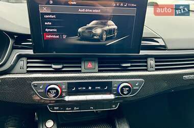Седан Audi S4 2022 в 
