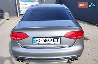 Седан Audi S4 2010 в 