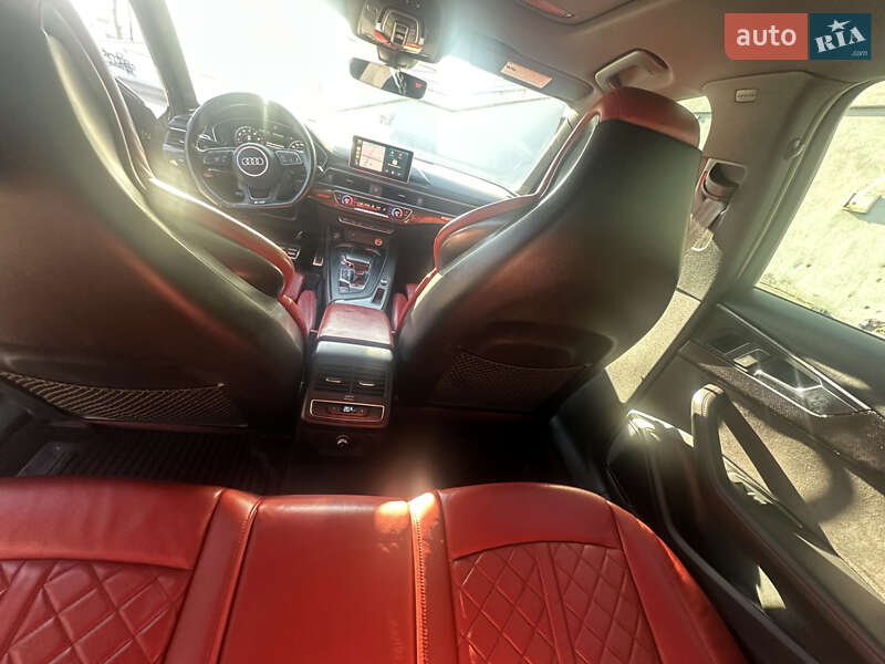 Седан Audi S4 2017 в Києві