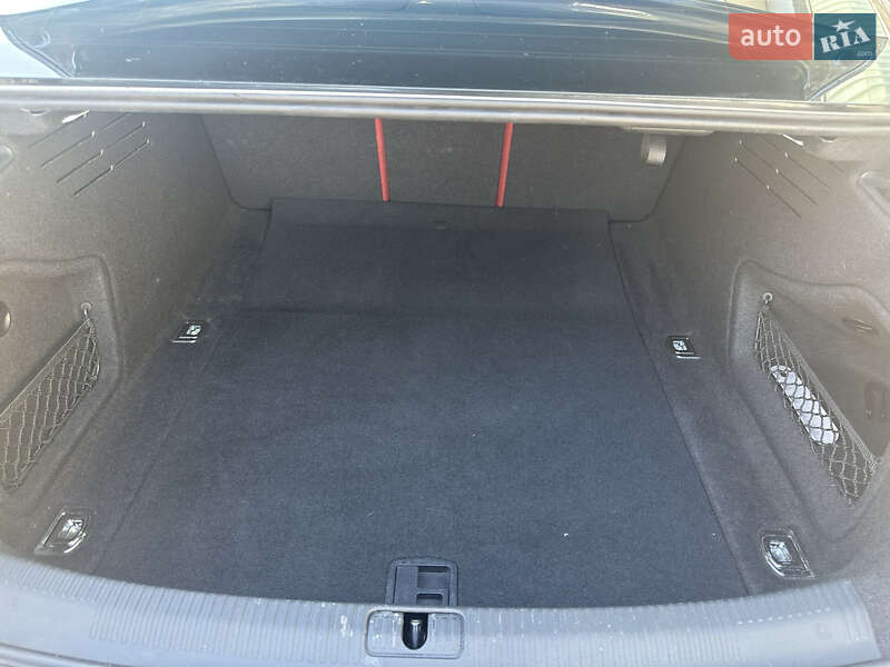 Седан Audi S4 2017 в Києві