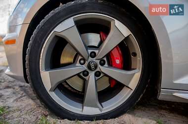 Седан Audi S4 2019 в 