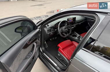 Седан Audi S4 2019 в Виннице