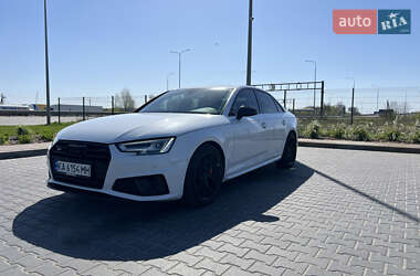 Седан Audi S4 2018 в 