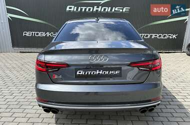 Седан Audi S4 2017 в 