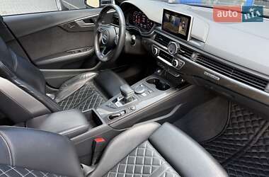 Седан Audi S4 2017 в 