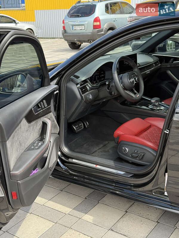 Седан Audi S4 2020 в Виннице