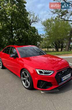 Седан Audi S4 2018 в Одессе
